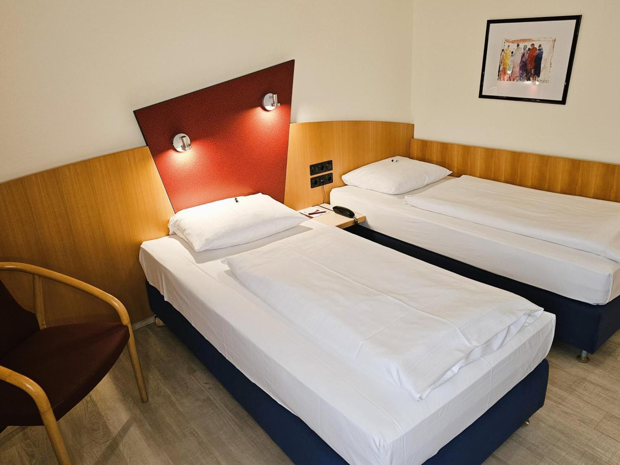 Arvena Park Hotel Нюрнберг Экстерьер фото