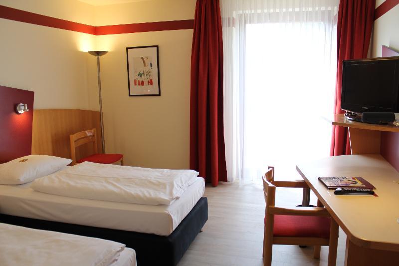 Arvena Park Hotel Нюрнберг Экстерьер фото